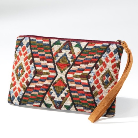 NWT Aztec Patterned Wristlet Clutch Bag - Picture 5 of 7